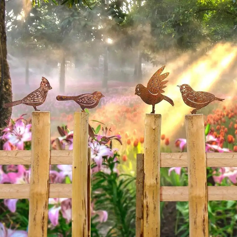4pcs Rusty Metal Bird Silhouettes Garden Fence Decor